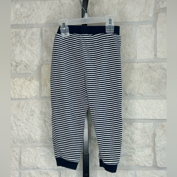 Ralph Lauren 24 month Sweatsuit Top & Pants Snaps in back With Kangaroo Pockets - Picture 8 of 8